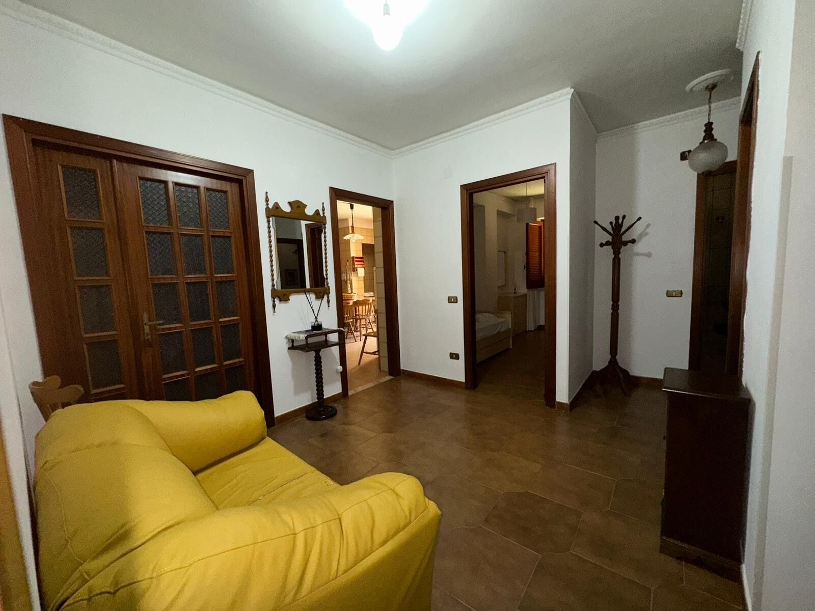 Comfortable, Spacious Apartment Complete With Garden In The Center Of Tropea. - Tropea