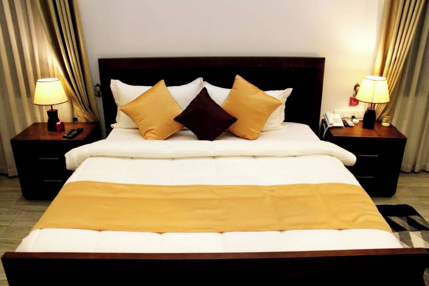 Soundproofing, bed sheets