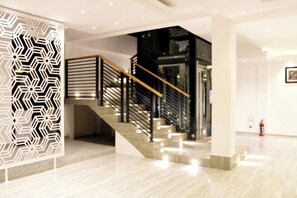 Elevator - Hotel Sky Gate Kandy (Kandy)