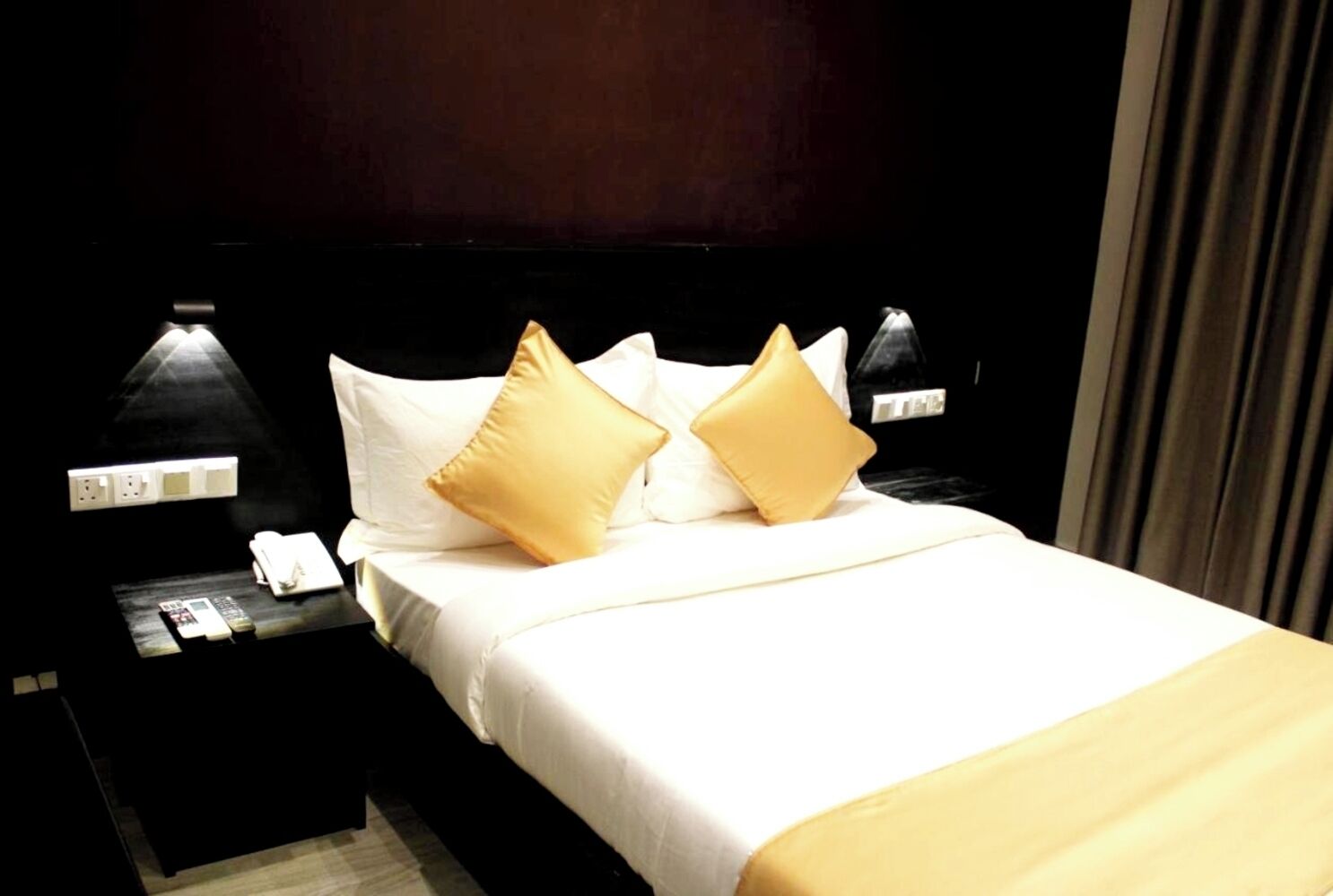 Soundproofing, bed sheets