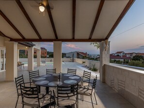 Villa | Balcony - Villa Royal Stone With Pool in Jezera (Tisno)