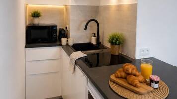 Microwave, stovetop, dishwasher