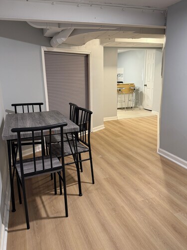 Delightful 2 bedroom lower level unit in Omaha perfect for your getaway