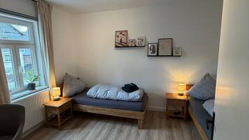 2 bedrooms, WiFi, bed sheets