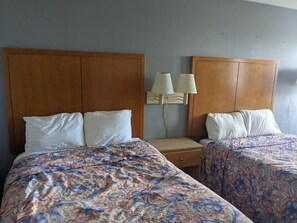 مكتب ومساحة عمل للكمبيوتر المحمول وواي فاي مجانًا