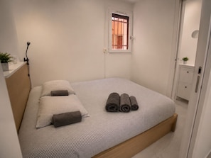1 Schlafzimmer, Bügeleisen/Bügelbrett, kostenloses WLAN, Bettwäsche