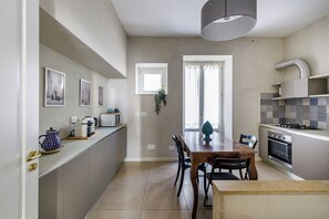 Private kitchen - Spacious and comfortable apartment in Ortigia (Siracusa)