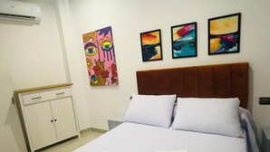 3 Schlafzimmer, Bügeleisen/Bügelbrett, WLAN, Bettwäsche