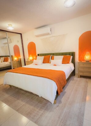5 chambres, fer et planche à repasser, lit parapluie, Wi-Fi gratuit