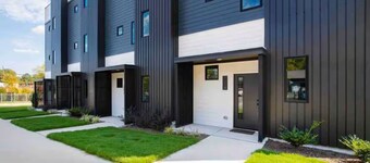 The Tipton House — Modern 3BR + Rooftop in Raleigh