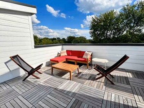 المنطقة المحيطة بالمنشأة