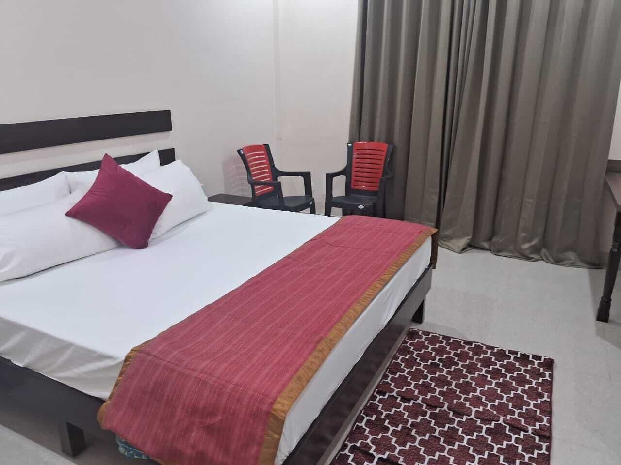 Deluxe Double or Twin Room, Balcony, Mountain View | Premium bedding, blackout curtains, iron/ironing board, free WiFi