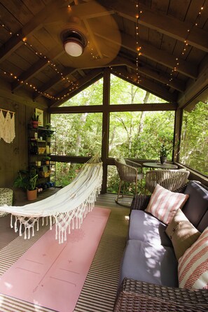 Interior - Creekside Refuge - Highly-rated private Blue Ridge cabin with hot tub + fishing (Mineral Bluff)