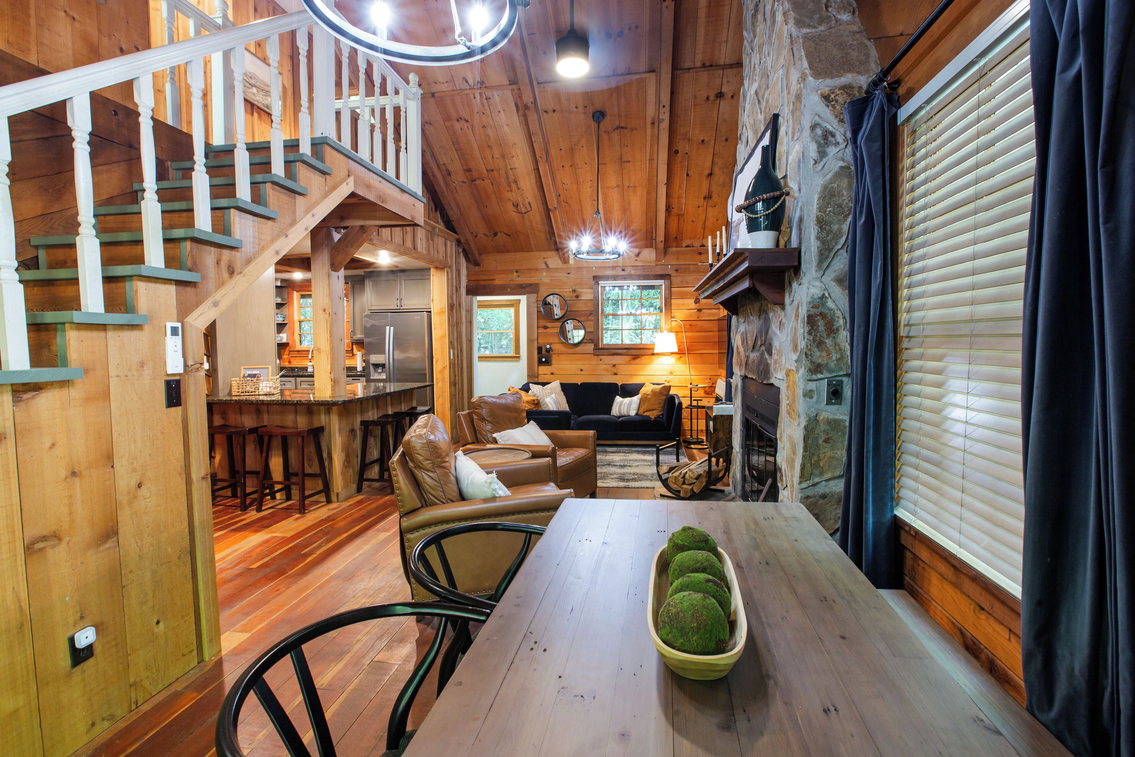 Seats 4 adults comfortably or 2 adults and up to 4 kids cozy on the bench.