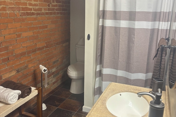 Towels, toilet paper