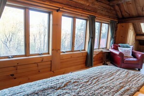4 habitaciones, tabla de planchar con plancha, wifi y ropa de cama 