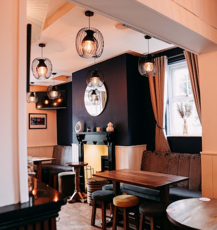 Interior. The Five Bells Inn
