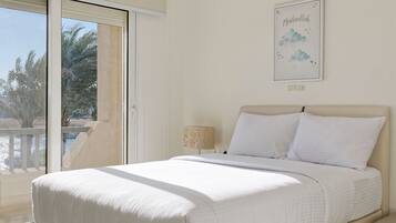 Bügeleisen/Bügelbrett, kostenloses WLAN, Bettwäsche