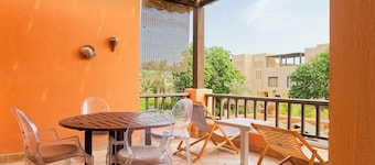 VESTA - Luxury APT - 3BR - South Marina