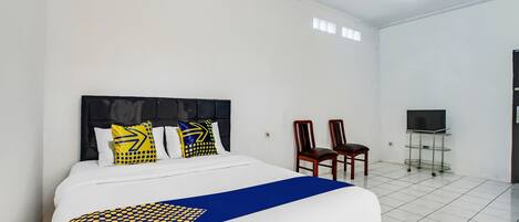 Free WiFi, bed sheets