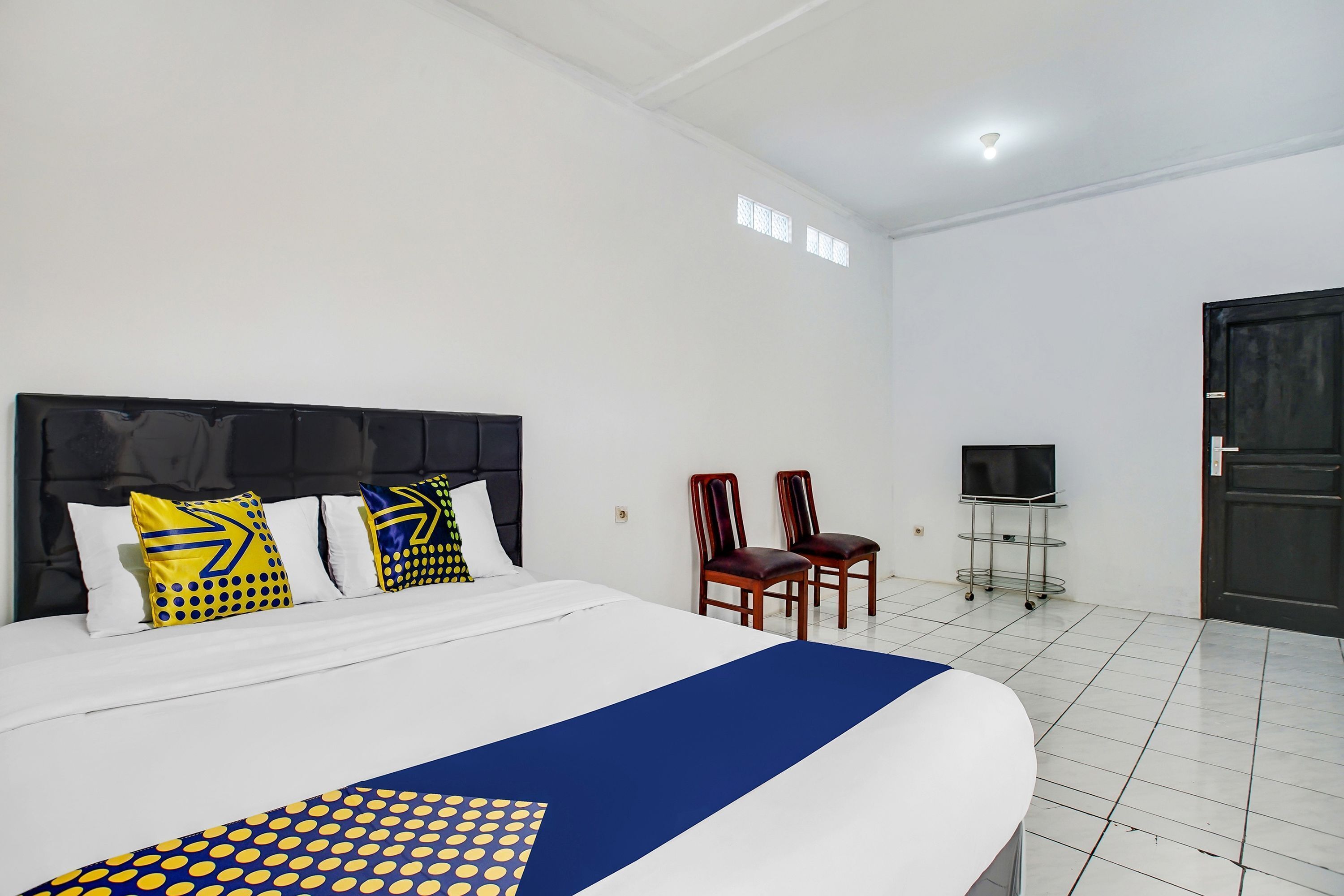 Økonomi-dobbeltrom | Wi-fi (inkludert) og sengetøy