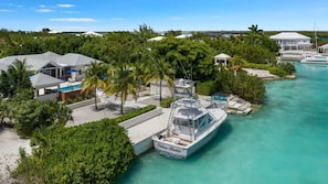Marina - Villa Cariad (Turks and Caicos)