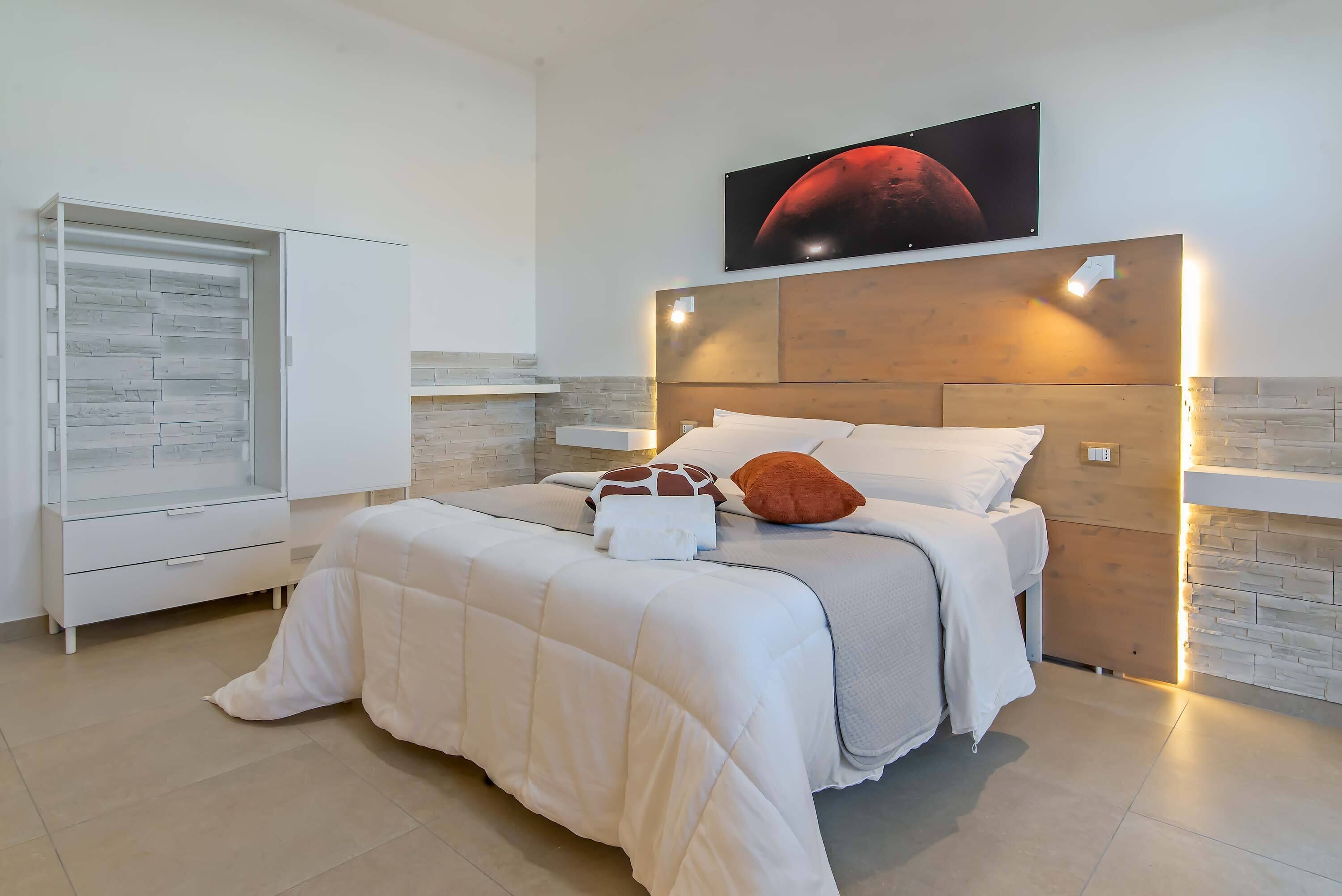 1 室のベッドルーム、アイロン / アイロン台、WiFi (無料)、ベッドシーツ