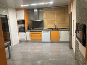 Private kitchen - Retreat retreat rest (Pineda de Mar)