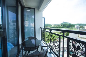 Phòng đôi hoặc 2 giường đơn Cao cấp, quang cảnh đồi núi | Truy cập Internet không dây miễn phí 