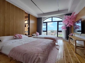 Luxury Double or Twin Room, Hill View