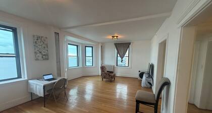 Grand Ocean and boston view 764sf condo near Boston