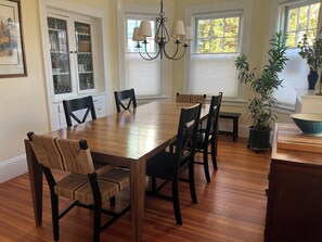 Dining - Spacious 5-bedroom home with private yards - near Brown/RISD (Providence)