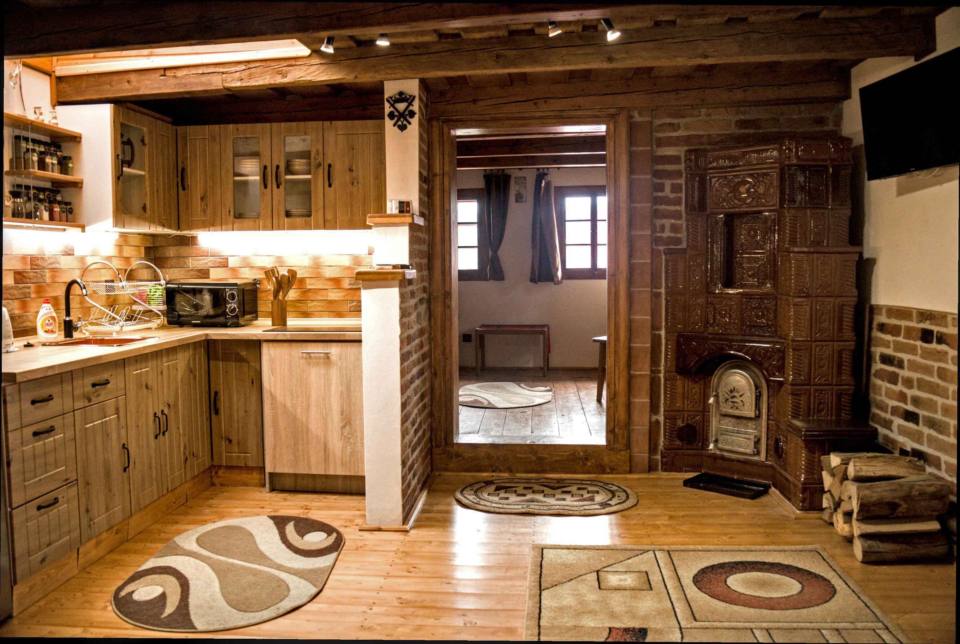 Micro-ondes, four, plaque de cuisson, lave-vaisselle