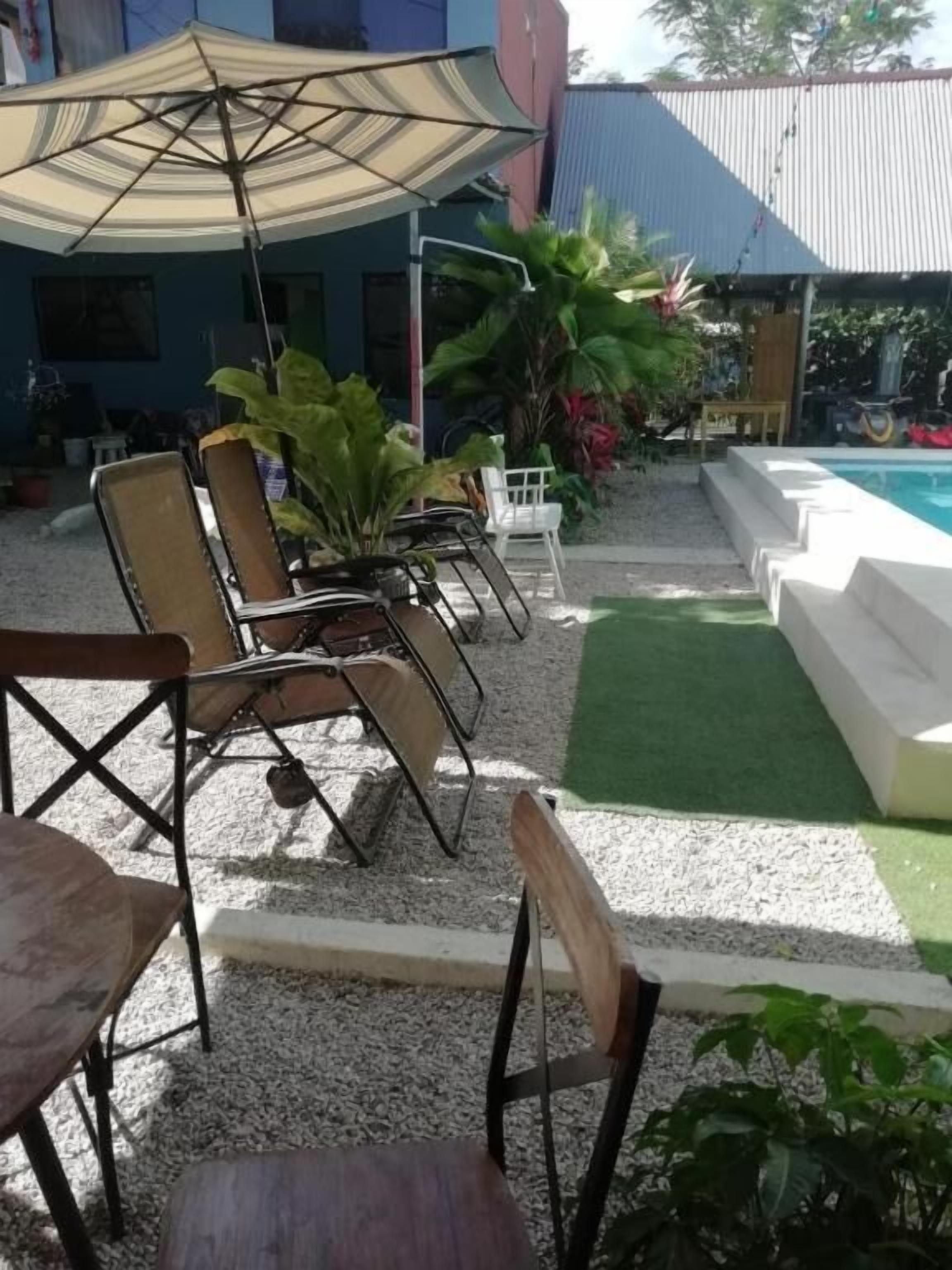 15 outdoor pools