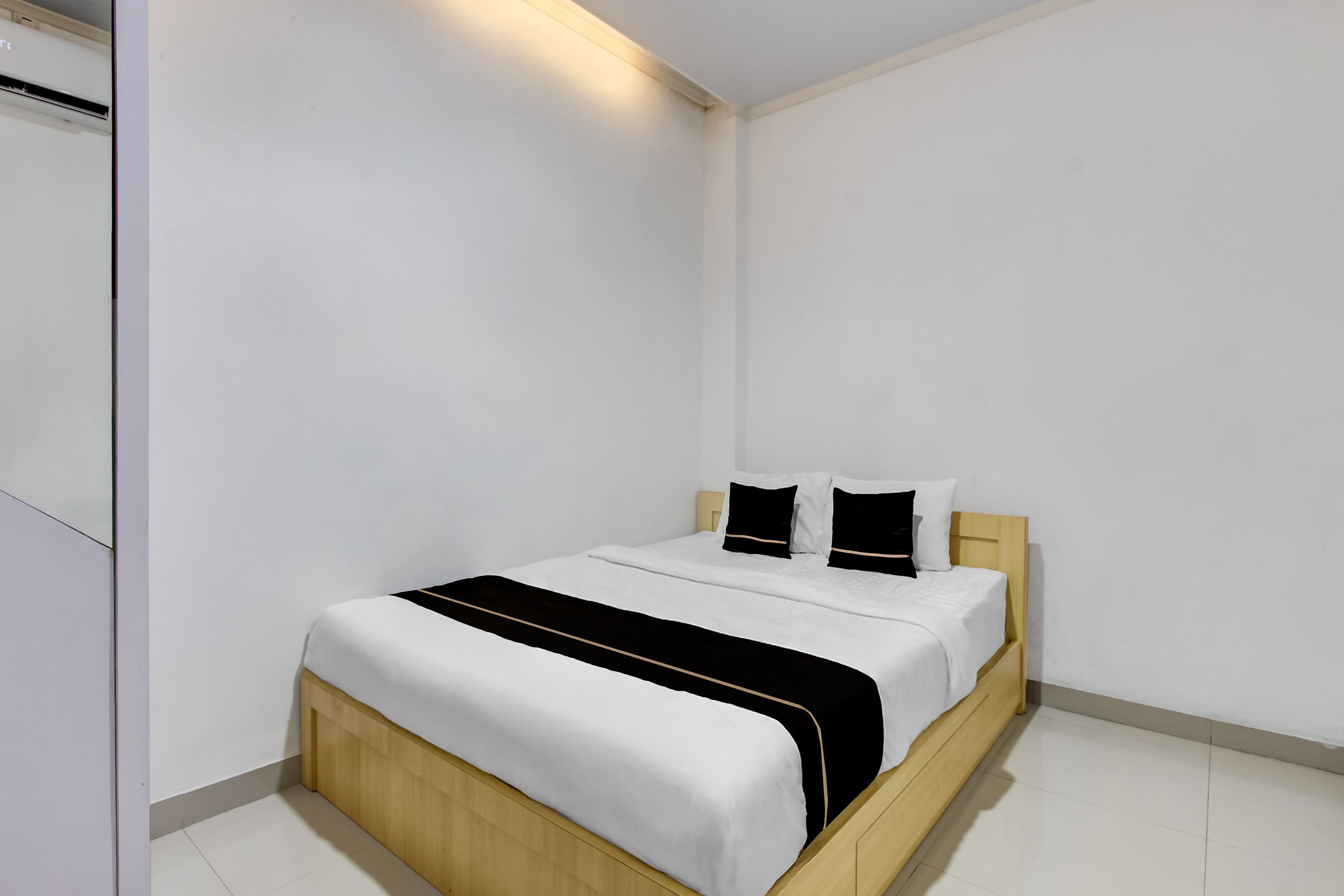 Sistema de insonorización, wifi gratis y ropa de cama 