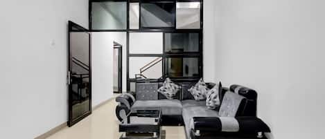 Área de estar no saguão