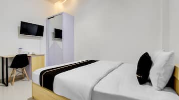 Deluxe Double Room | Soundproofing, free WiFi, bed sheets