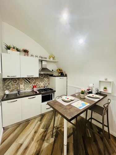 Donn'anna Naples City Center Luxury Apartment