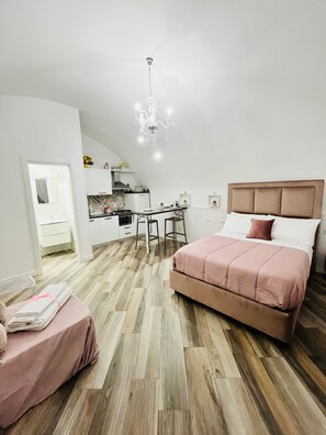 1 chambre, fer et planche à repasser, Wi-Fi gratuit, draps fournis