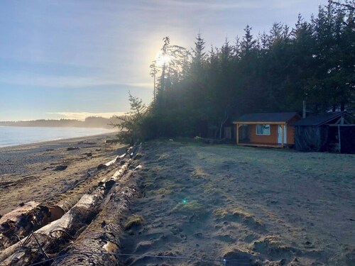Ocean Front Tiny Cabin in the quiet farming town of Haida Gwaii