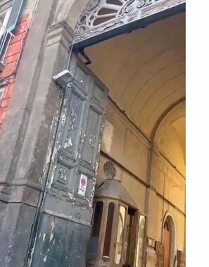 Exterior - Assoli House  (Napoli)