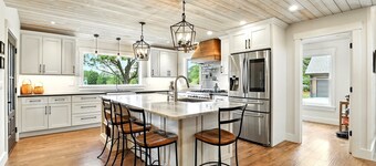 “Big Meadow” Farm @ New London/Pleasant Lake