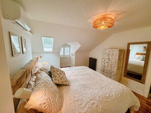 5 chambres, fer et planche à repasser, Wi-Fi, literie fournie