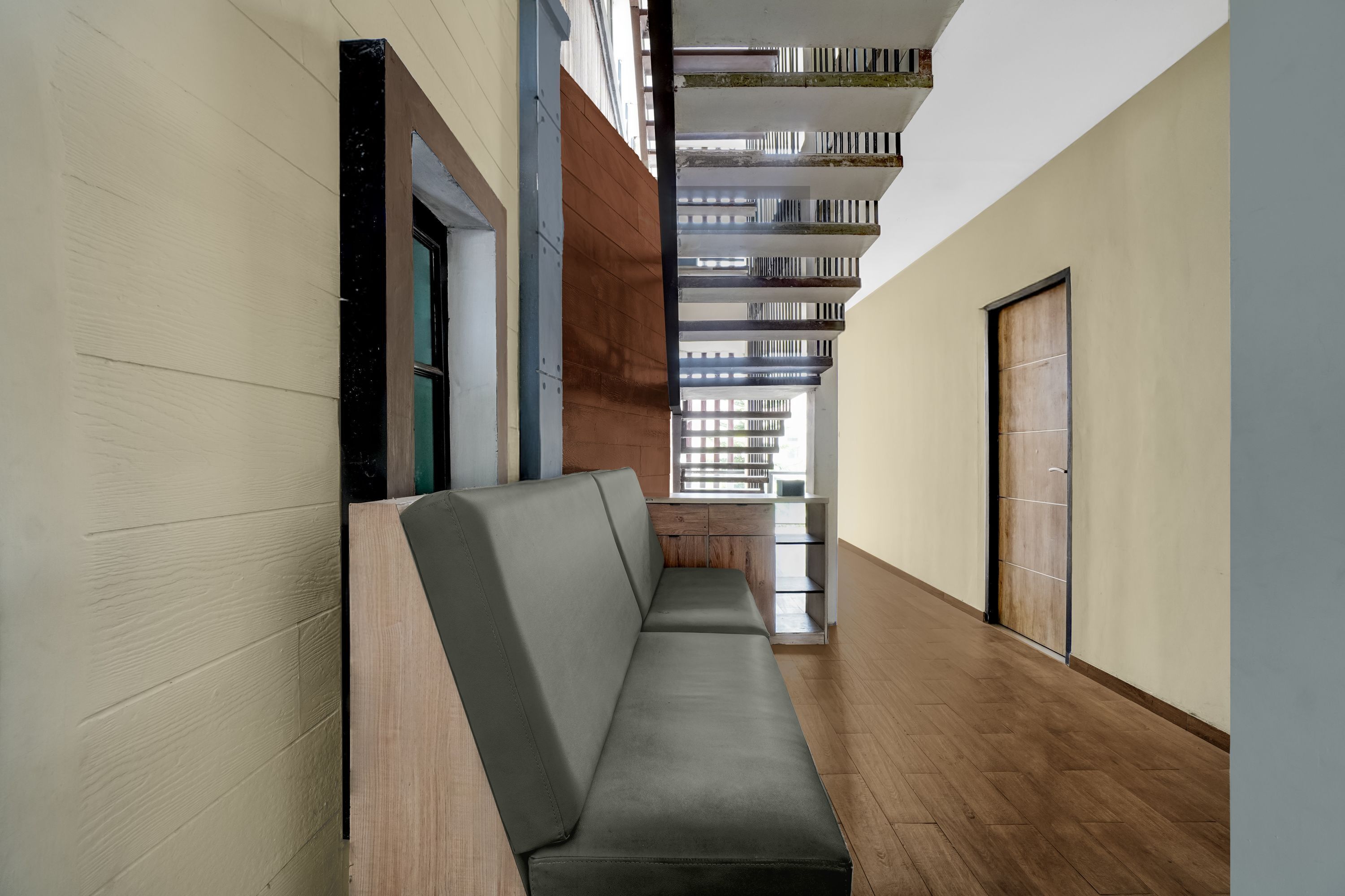 Coin salon dans le hall