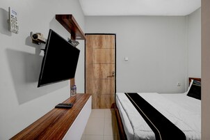 Deluxe Double Room | Free WiFi, bed sheets