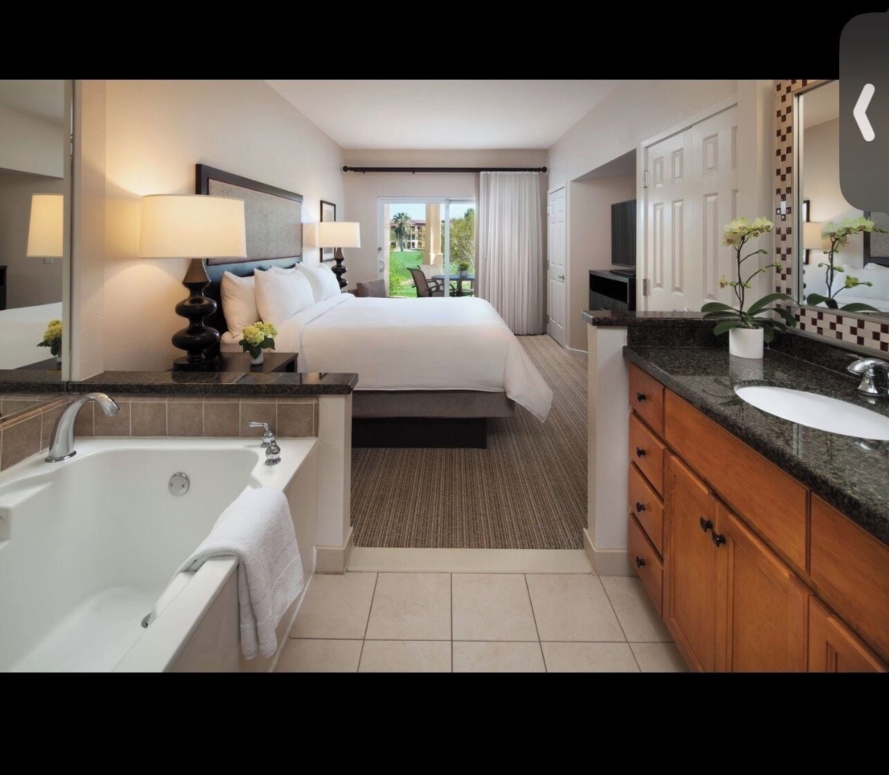 1 slaapkamer, een strijkplank/strijkijzer, wifi, beddengoed