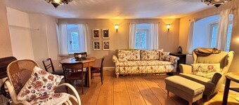 Bergfrieden forester's lodge at St. Marienthal Monastery