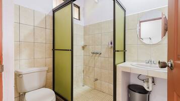 Room, Multiple Beds, Mountain View | Bathroom | Shower, towels, soap, shampoo