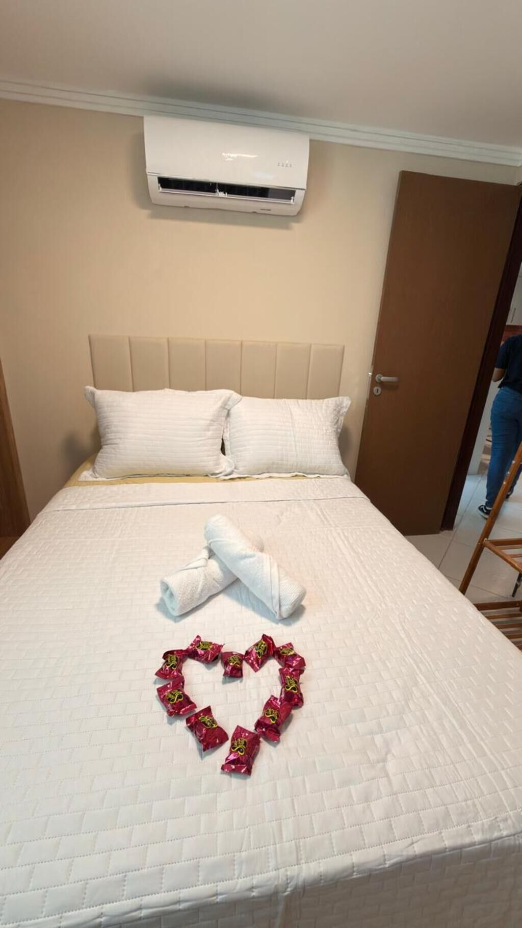 2 quartos, ferros/tábuas de passar roupa, Wi-Fi, roupa de cama