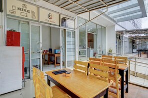 Lobby - OYO 95090 Elzirooms Gunung Putri (Gunung Putri)